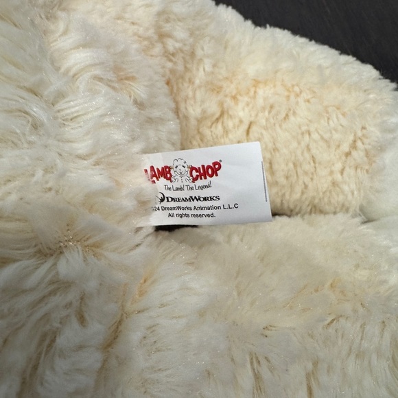 NWOT Dreamworks Cream Plush Lamb Chop Pet Dog Toy - Picture 4 of 5